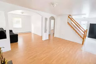 326 Curtis Ave, Carle Place, NY 11514 - Photo 2