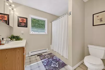 305 Oak Lane, Newburgh, NY 12550 - Photo 30