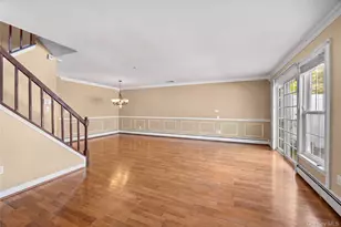 11 Burgoyne Ct, Coram, NY 11727 - Photo 16