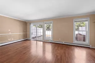 11 Burgoyne Ct, Coram, NY 11727 - Photo 10