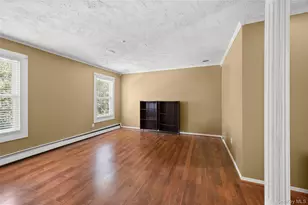 11 Burgoyne Ct, Coram, NY 11727 - Photo 34