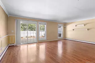 11 Burgoyne Ct, Coram, NY 11727 - Photo 14