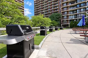 150-38 Union Tpke, Flushing, NY 11367 - Photo 16