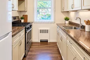 67-11 150th St, Flushing, NY 11367 - Photo 4
