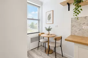 22-87 Mott Ave, Far Rockaway, NY 11691 - Photo 6