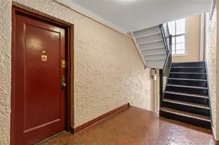 48-23 42nd St, Sunnyside, NY 11104 - Photo 14