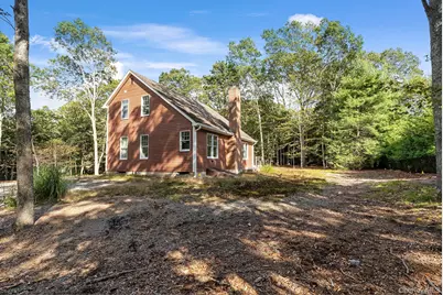 9 Wood Lot Lane, East Hampton, NY 11937 - Photo 2