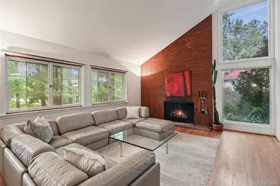 4 Greenhouse Circle, Rye Brook, NY 10573 - Photo 6