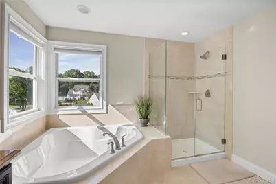 9 Valerie Court, Centereach, NY 11720 - Photo 30