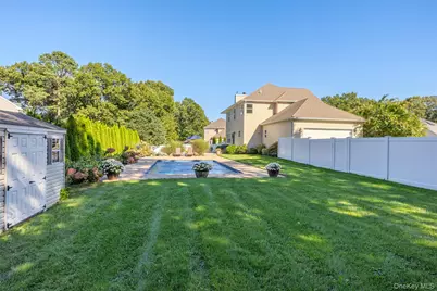 9 Valerie Court, Centereach, NY 11720 - Photo 44