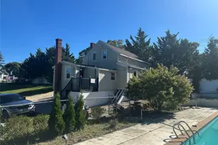970 E Main St, Riverhead, NY 11901 - Photo 30