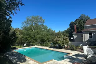 970 E Main St, Riverhead, NY 11901 - Photo 32