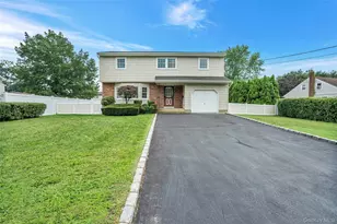 416 Old Country Rd, Deer Park, NY 11729 - Photo 2