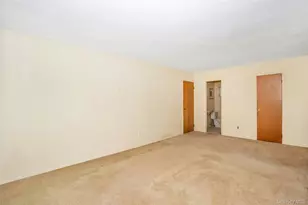 416 Old Country Rd, Deer Park, NY 11729 - Photo 16