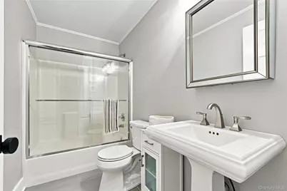 2737 Rocky Point Road, East Marion, NY 11939 - Photo 20