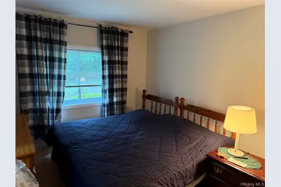 80 Roberts Lane, Yonkers, NY 10701 - Photo 14