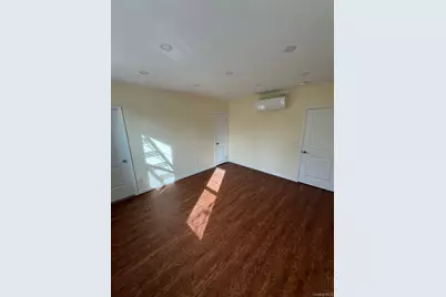 60-03 56th Road Road #3, Maspeth, NY 11378 - Photo 18