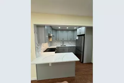 60-03 56th Road Road #3, Maspeth, NY 11378 - Photo 10
