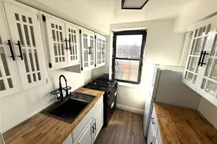 143 Bruce Ave, Yonkers, NY 10705 - Photo 6