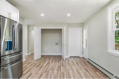 147 Pauls Path, Coram, NY 11727 - Photo 24