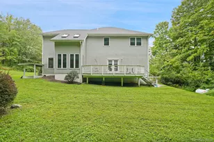 18 Bray Farm Ln, Wappingers Falls, NY 12590 - Photo 30