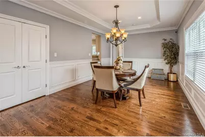 45 Meeting Lane, Hicksville, NY 11801 - Photo 8