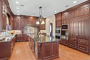 10 Meadow Glen Rd, Northport, NY 11768 - Photo 14