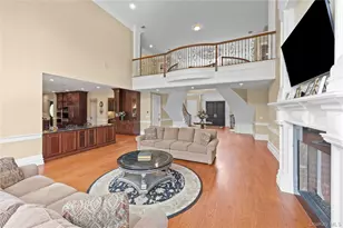 10 Meadow Glen Rd, Northport, NY 11768 - Photo 10