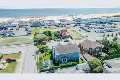 2064 Pacific Boulevard, Atlantic Beach, NY 11509 - Photo 40