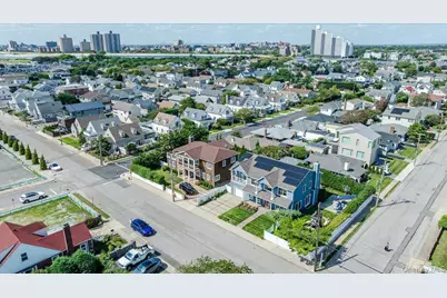 2064 Pacific Boulevard, Atlantic Beach, NY 11509 - Photo 44