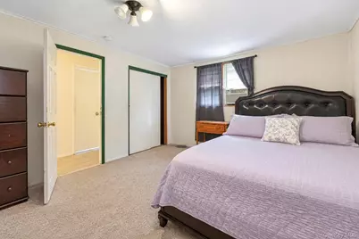 116 Saint Johns Street, Central Islip, NY 11722 - Photo 12