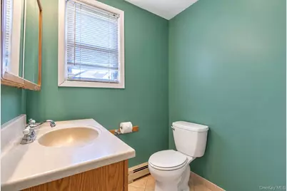 116 Saint Johns Street, Central Islip, NY 11722 - Photo 10