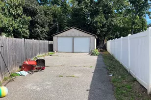 56 Lowndes Ave, Huntington Station, NY 11746 - Photo 6