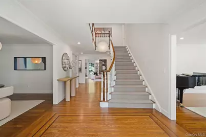 6 Round House Court, Bedford, NY 10506 - Photo 4