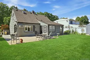 65 Riverside Ave, Massapequa, NY 11758 - Photo 22