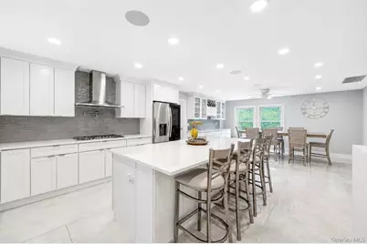 15 Dillon Drive, Dix Hills, NY 11746 - Photo 8
