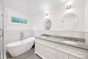 15 Dillon Dr, Dix Hills, NY 11746 - Photo 14