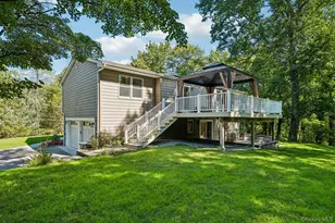 56 Sandy Hollow Rd, Northport, NY 11768 - Photo 32