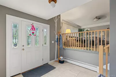 105 Nathan Drive, Bohemia, NY 11716 - Photo 10