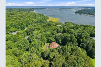 9 Swan Place, Saint James, NY 11780 - Photo 46