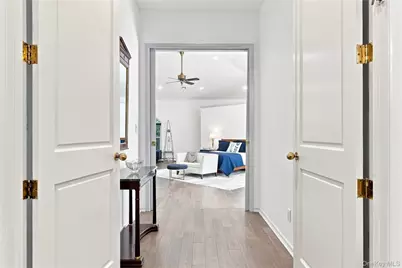 9 Swan Place, Saint James, NY 11780 - Photo 20