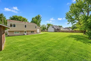 25 Marlboro Dr, Port Jefferson Station, NY 11776 - Photo 10