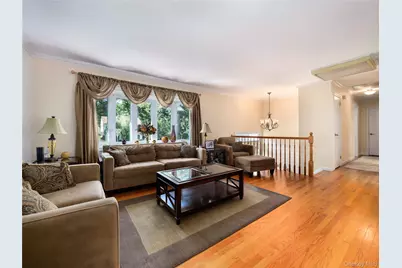 27 Will Rogers Lane, Nanuet, NY 10954 - Photo 8