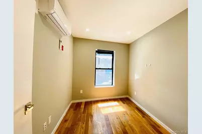 12615 Jamaica Avenue, Richmond Hill, NY 11418 - Photo 20