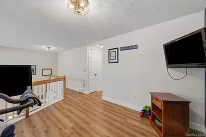6 N Cambridge Court, Fishkill, NY 12524 - Photo 38