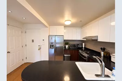 136-46 41st Avenue #2F, Flushing, NY 11355 - Photo 4
