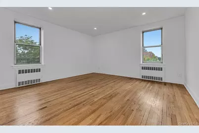 65-35 Yellowstone . Boulevard #6F, Forest Hills, NY 11375 - Photo 6