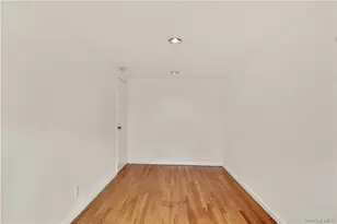 1840 Tomlinson Ave, Bronx, NY 10461 - Photo 16