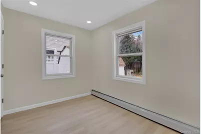 12 Carlls Path, North Babylon, NY 11703 - Photo 20