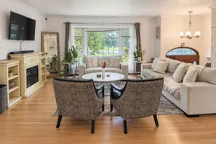 28 Pike Pl, Mahopac, NY 10541 - Photo 6